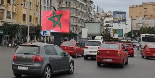 摩洛哥戶外廣告